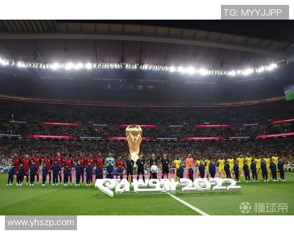 足球巨星与大力神杯的辉煌瞬间：见证荣耀与梦想的交织